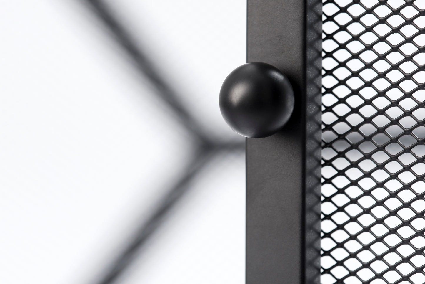 
                  
                    Superior Heavy Quality Fire Guard Screen Stove Screen H32" 955BK-M - Mood Living 
                  
                