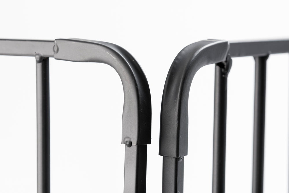 
                  
                    Vertical Bars Fire Guard Screen FS4001BK-M - Mood Living 
                  
                